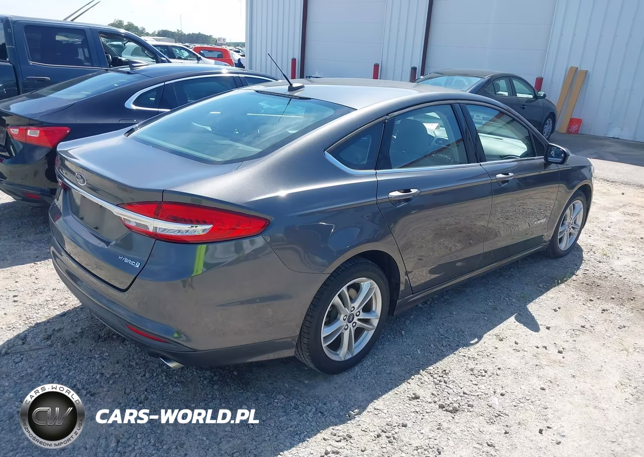 2018 Ford Fusion Hybrid S VIN:3FA6P0UU6JR271462 - 4