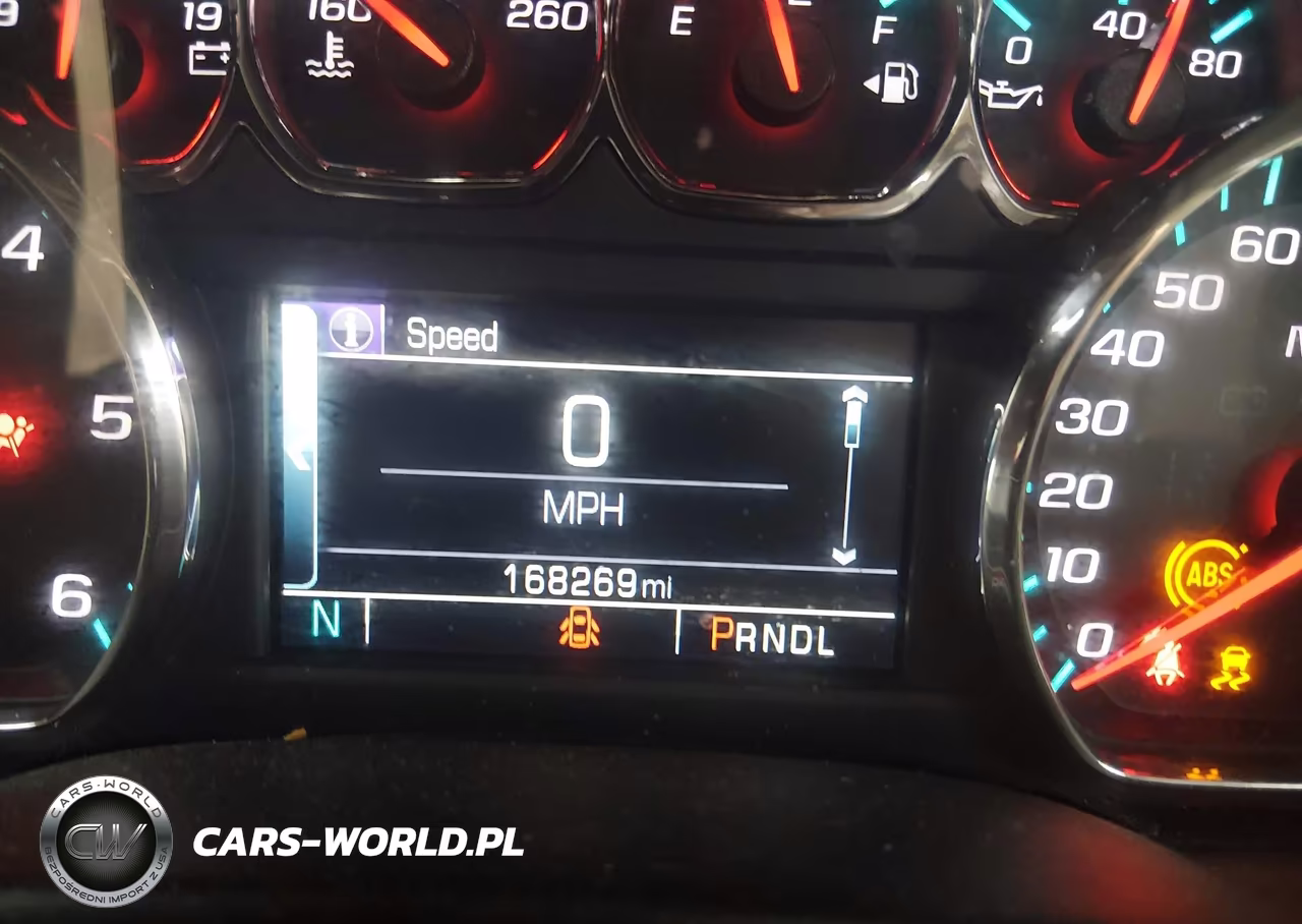 2017 Chevrolet Tahoe Ls VIN:1GNSCAKCXHR240412 - 16