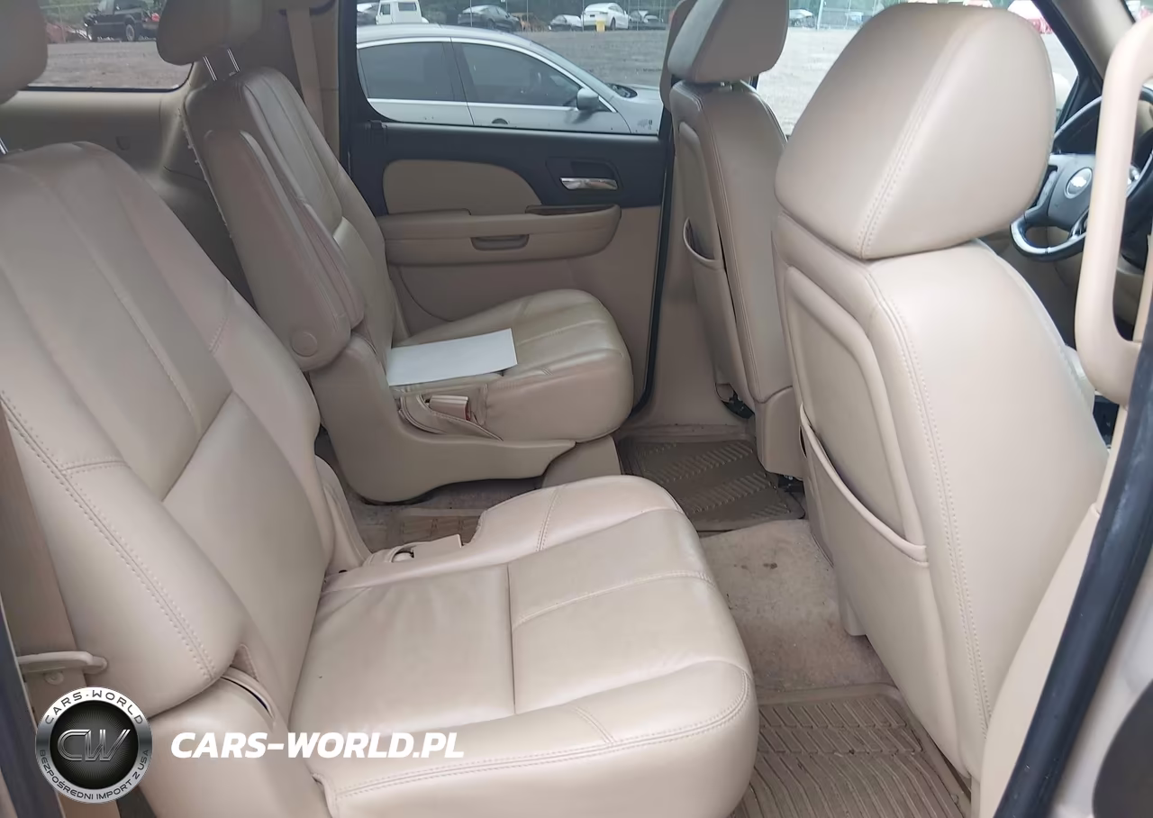 2007 Chevrolet Suburban Lt VIN:3GNFK16357G135354 - 8