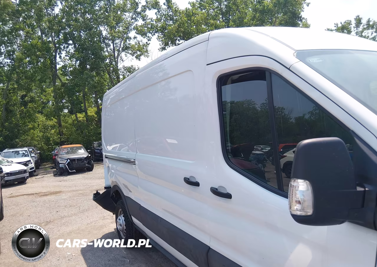 2025 Ford Transit-250 VIN:1FTBR2C83SKA84138 - 13