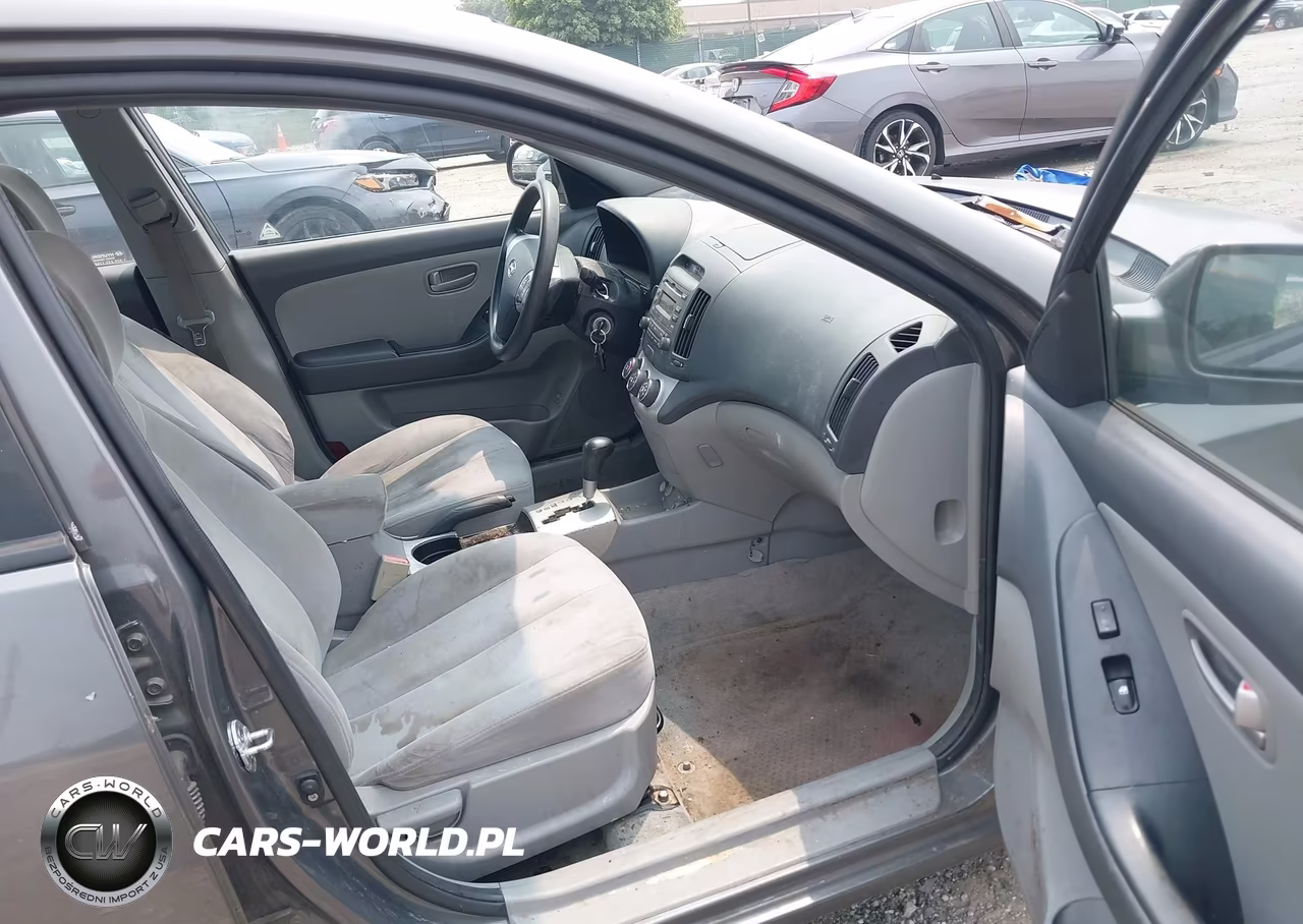 2008 Hyundai Elantra Gls-Se VIN:KMHDU46DX8U284650 - 5