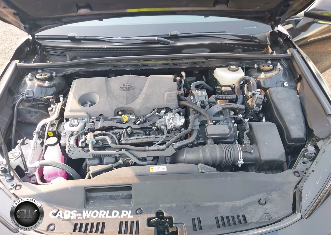 2025 Toyota Camry Le VIN:4T1DAACK3SU639028 - 10