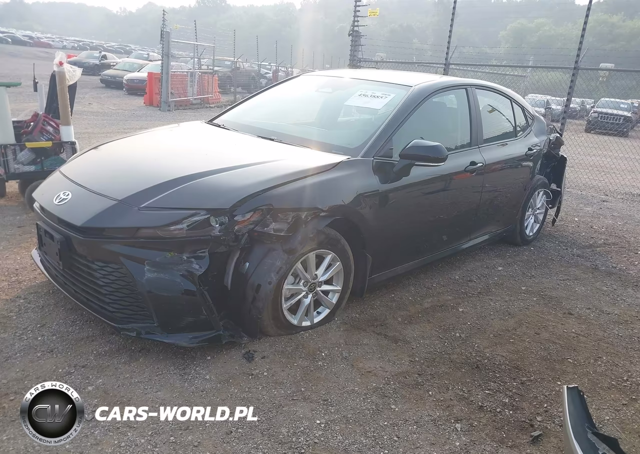 2025 Toyota Camry Le VIN:4T1DAACK3SU639028 - 2