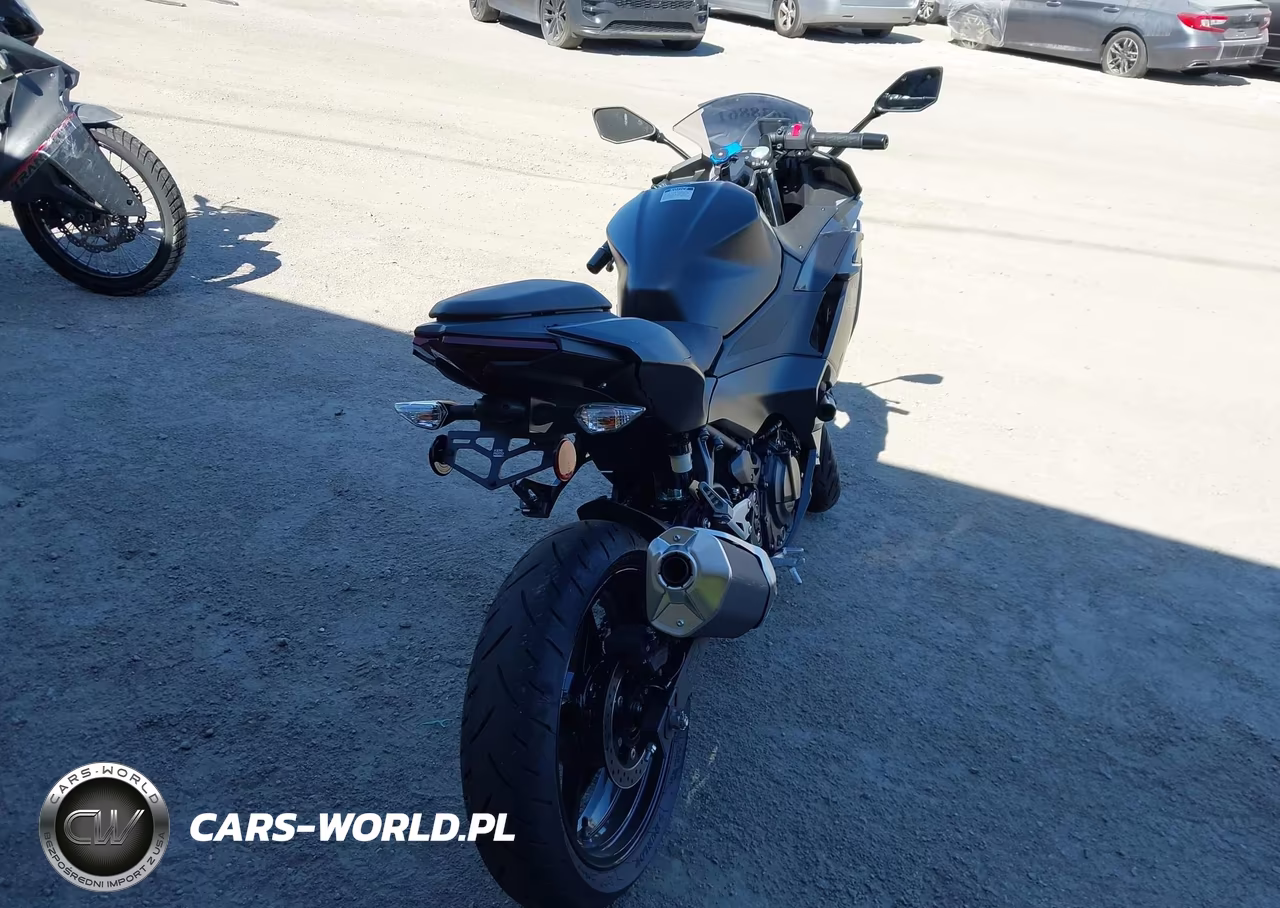 2026 Kawasaki Ex500 H VIN:ML5EXGH11TDAA5611 - 4