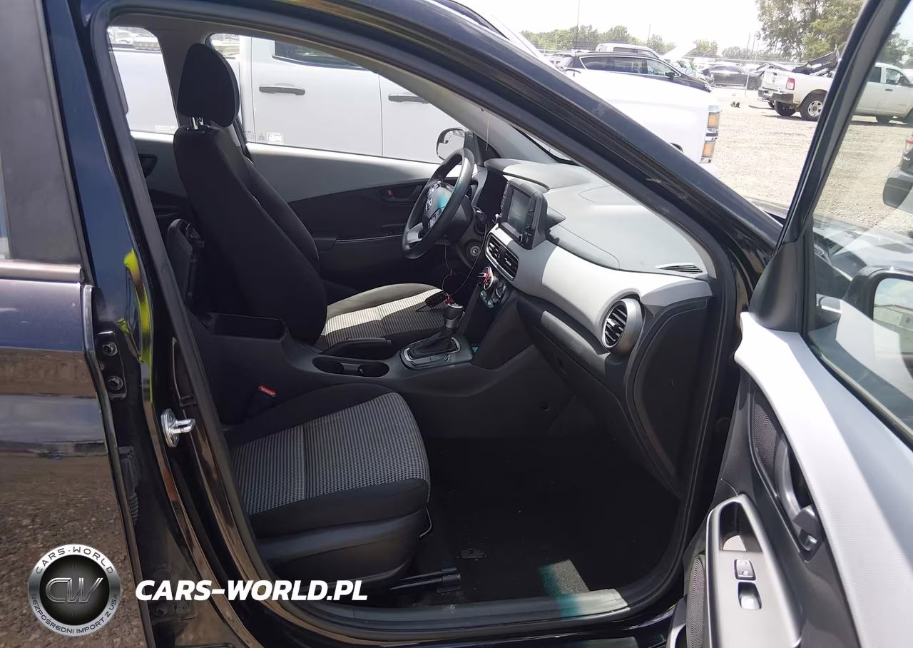 2019 Hyundai Kona Se VIN:KM8K12AA5KU339949 - 5