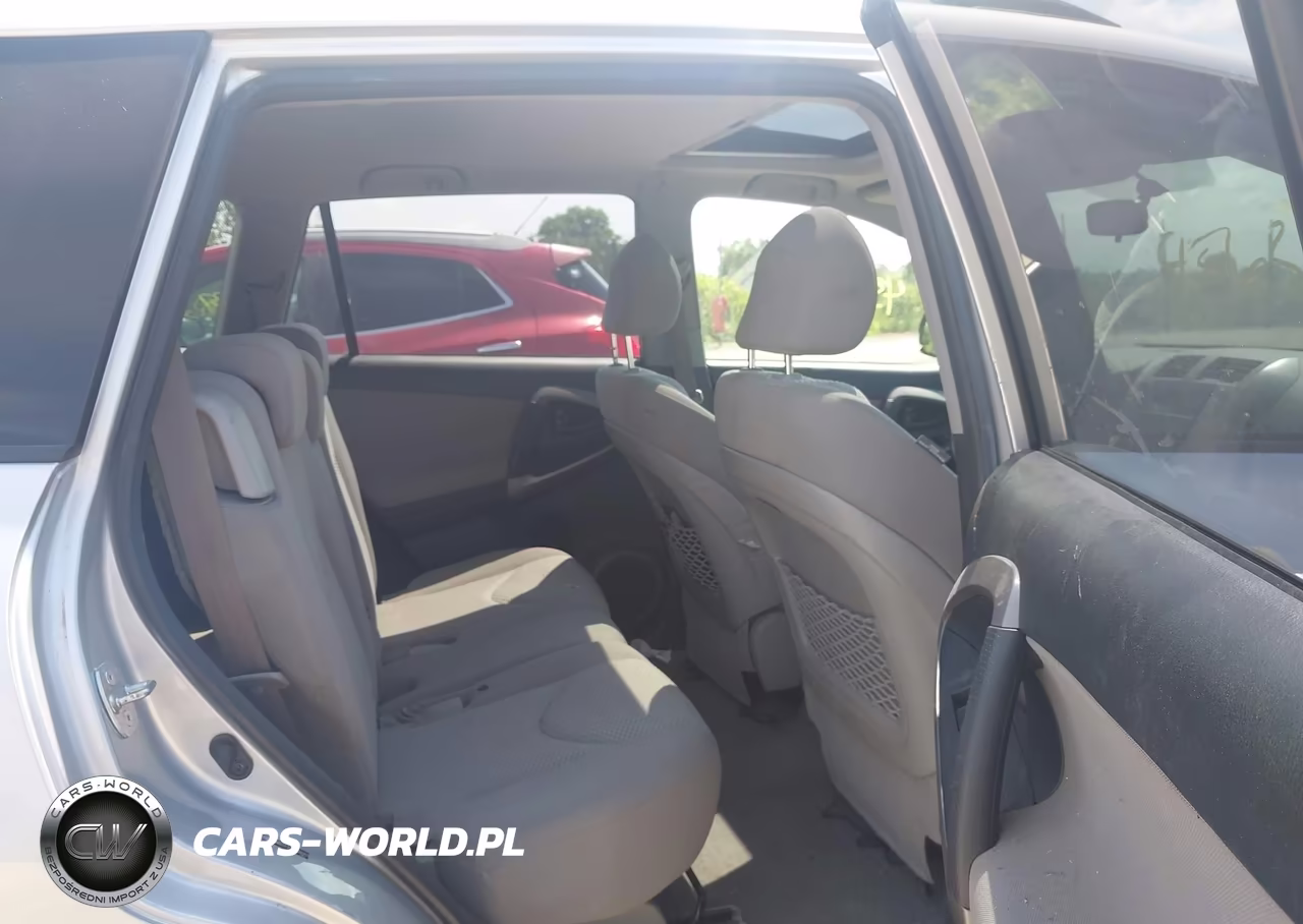 2007 Toyota Rav4 Limited VIN:JTMBD31V976038293 - 8