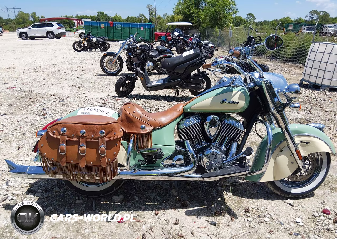 2015 Indian Motorcycle Co. Chief Vintage VIN:56KCCVAA0F3320350 - 12
