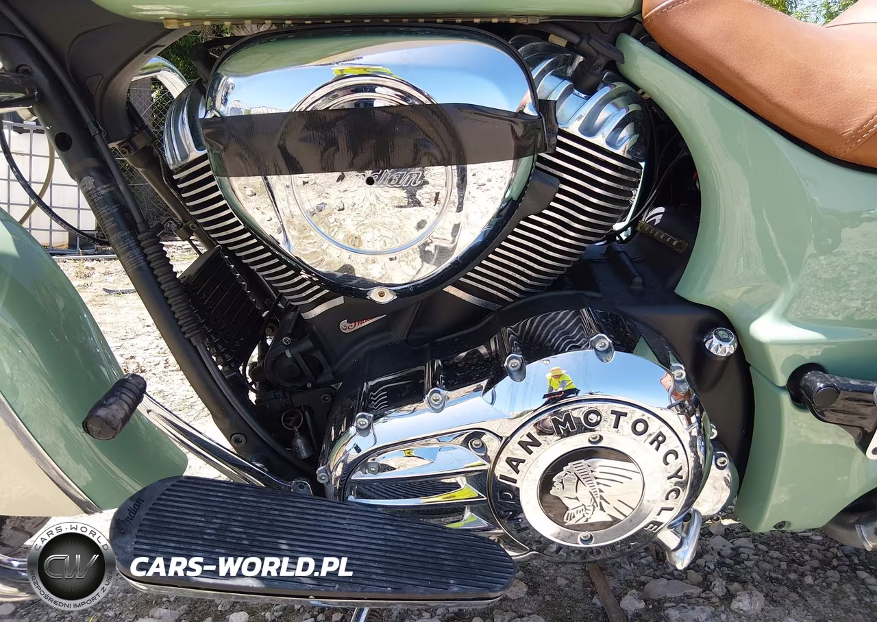 2015 Indian Motorcycle Co. Chief Vintage VIN:56KCCVAA0F3320350 - 9