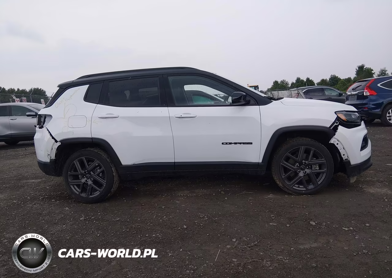 2026 Jeep Compass Limited Altitude VIN:3C4NJDCN1TT188360 - 14