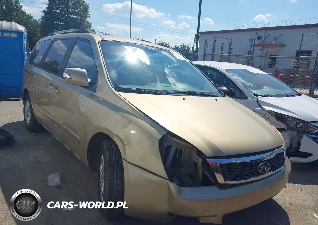 2011 Kia Sedona Lx