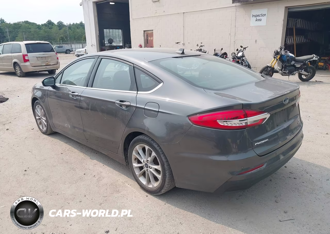 2020 Ford Fusion Hybrid Se VIN:3FA6P0LU2LR263685 - 3