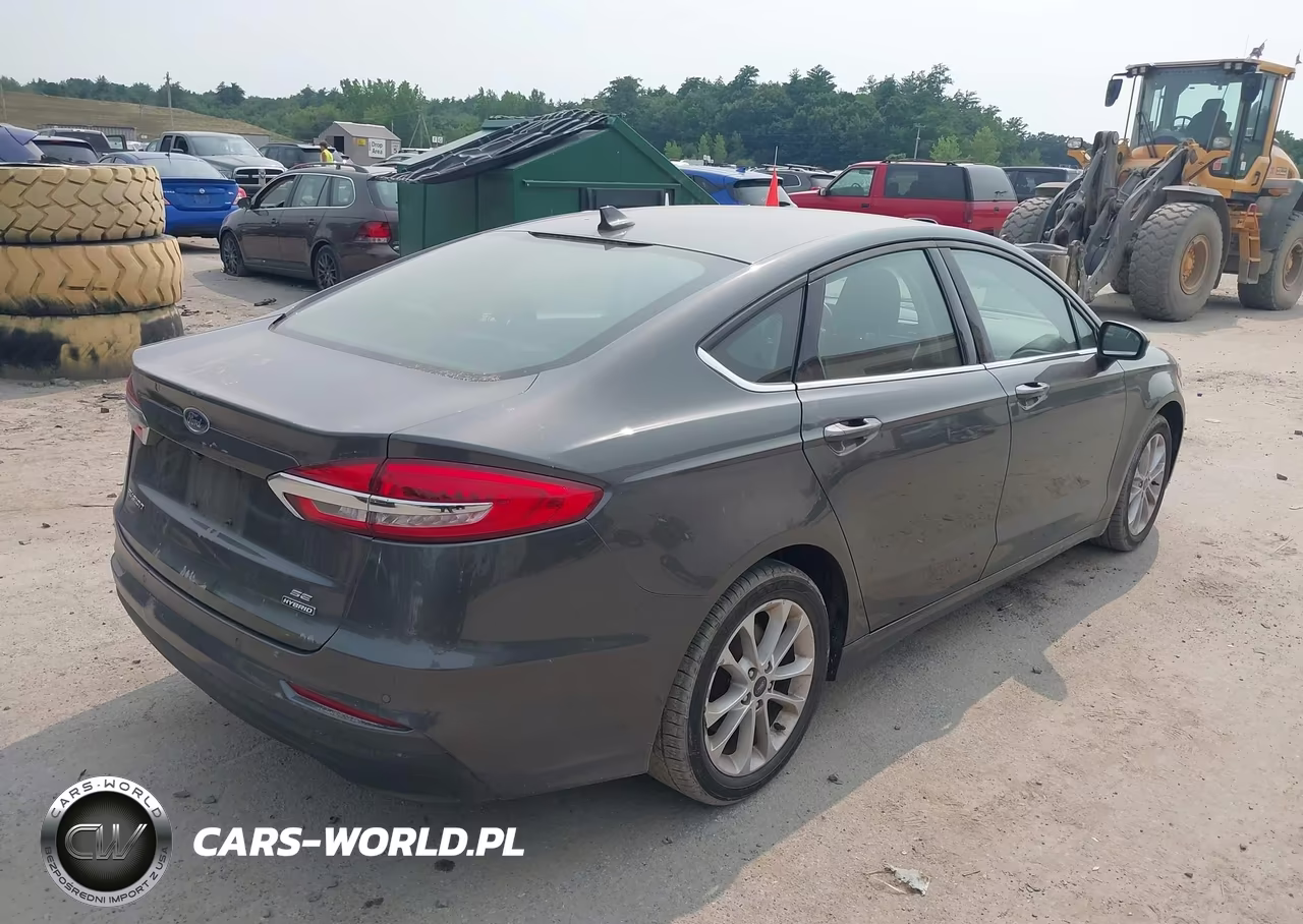 2020 Ford Fusion Hybrid Se VIN:3FA6P0LU2LR263685 - 4
