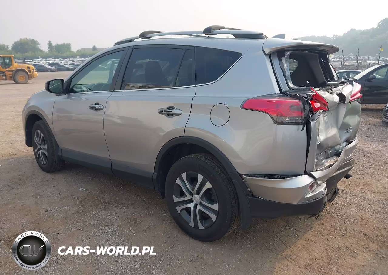 2017 Toyota Rav4 Le VIN:2T3BFREV5HW635450 - 3