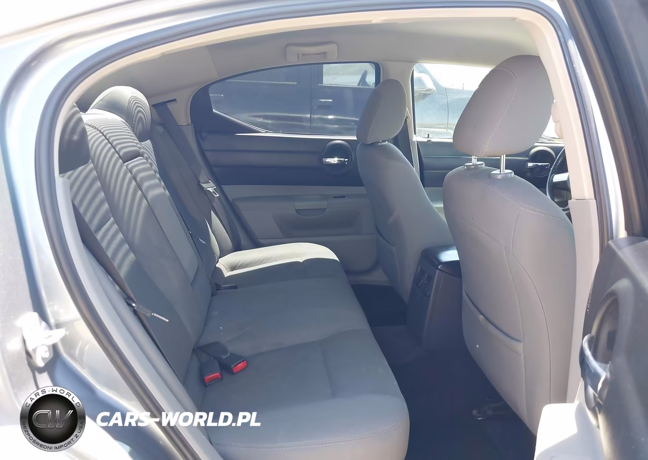2007 Dodge Charger VIN:2B3KA43G17H757387 - 8