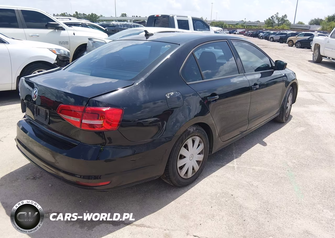 2015 Volkswagen Jetta 2.0L S VIN:3VW2K7AJ4FM294427 - 4