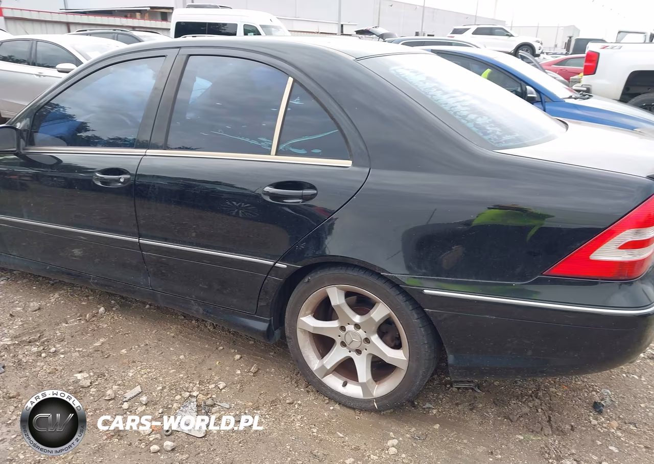 2007 Mercedes-Benz C 230 Sport VIN:WDBRF52H87F843794 - 6