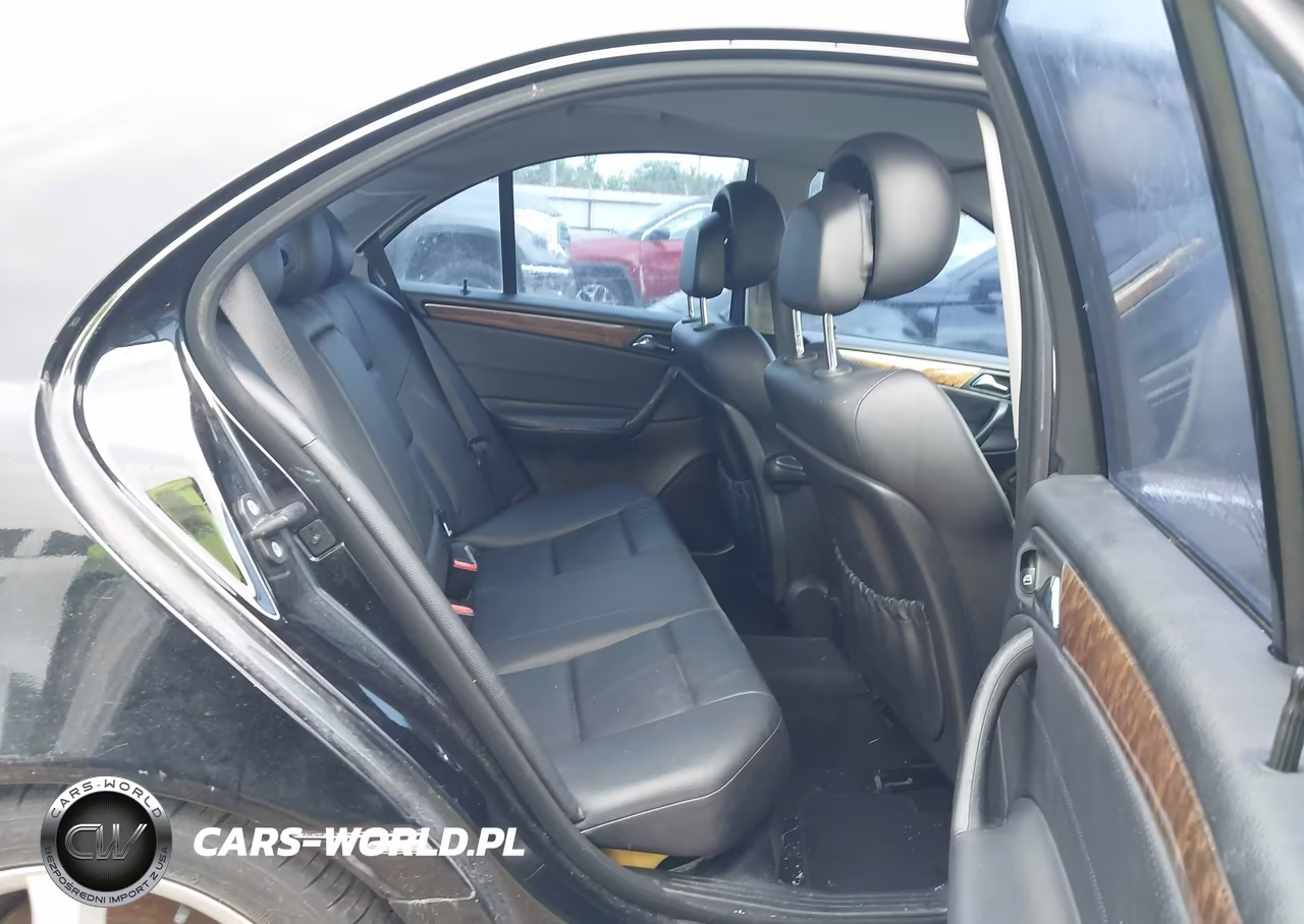 2007 Mercedes-Benz C 230 Sport VIN:WDBRF52H87F843794 - 8