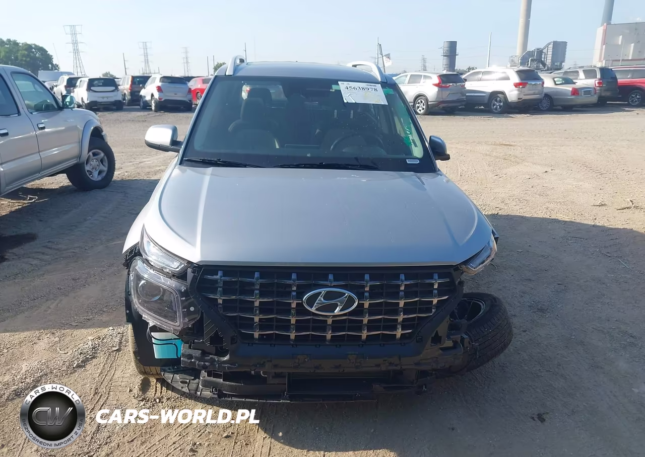 2026 Hyundai Venue Sel VIN:KMHRC8A33TU423699 - 12