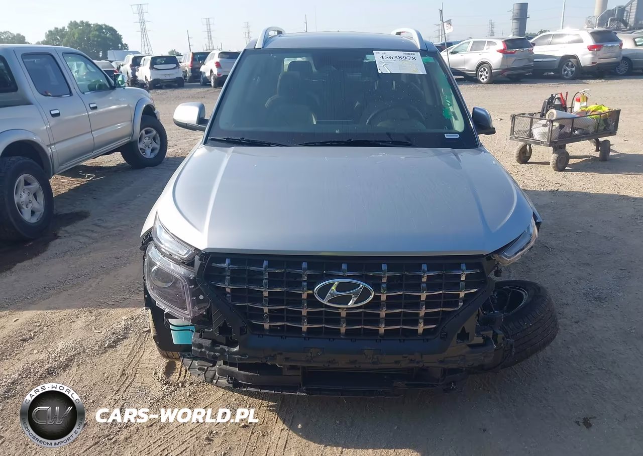 2026 Hyundai Venue Sel VIN:KMHRC8A33TU423699 - 18