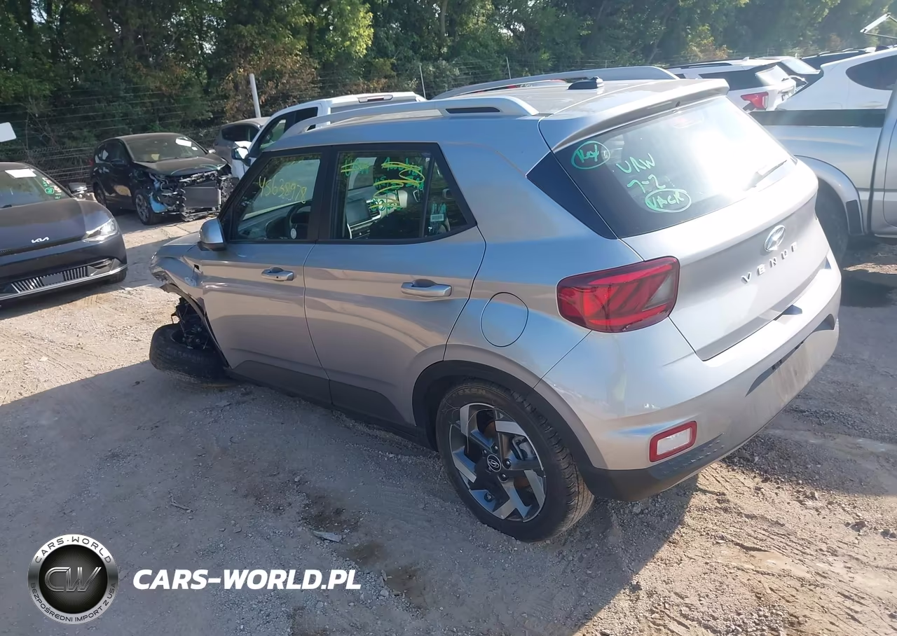 2026 Hyundai Venue Sel VIN:KMHRC8A33TU423699 - 3