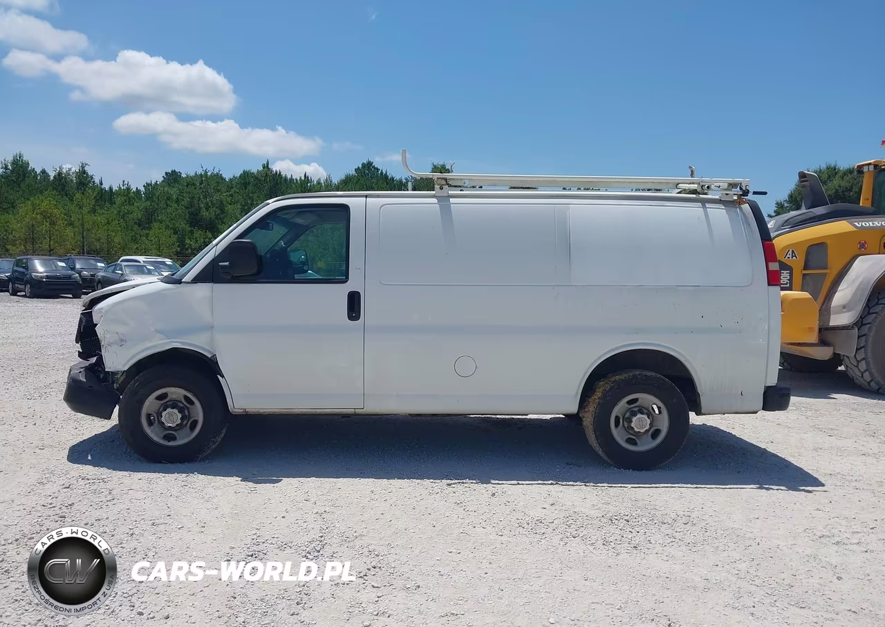 2015 Chevrolet Express 2500 Work Van VIN:1GCWGFCF2F1157430 - 14