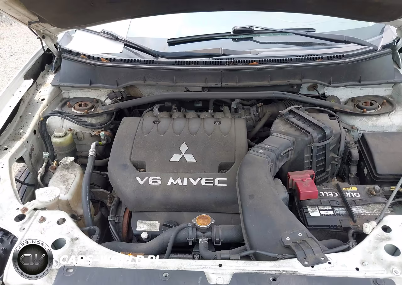 2010 Mitsubishi Outlander Xls VIN:JA4JT4AX2AZ009837 - 10