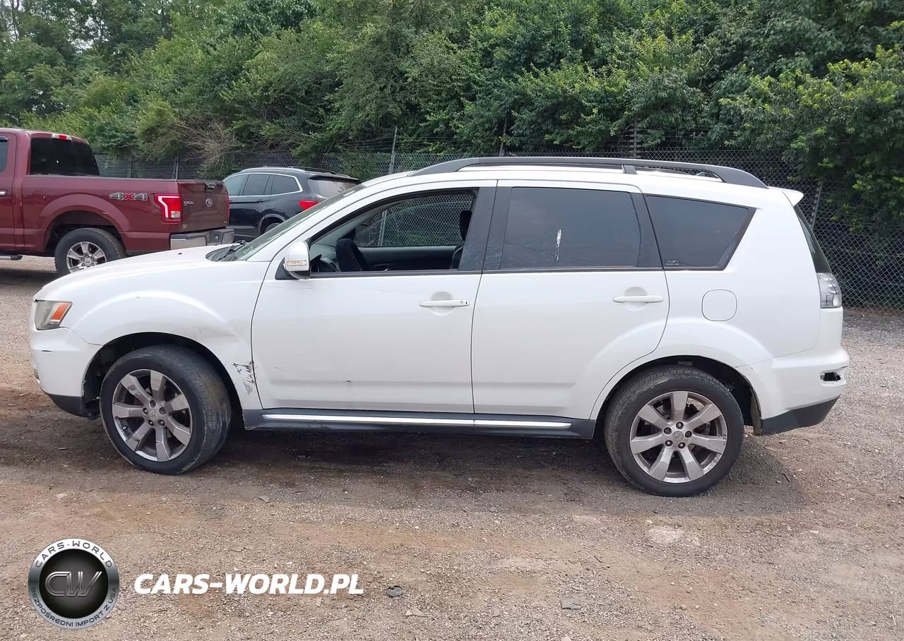 2010 Mitsubishi Outlander Xls VIN:JA4JT4AX2AZ009837 - 14
