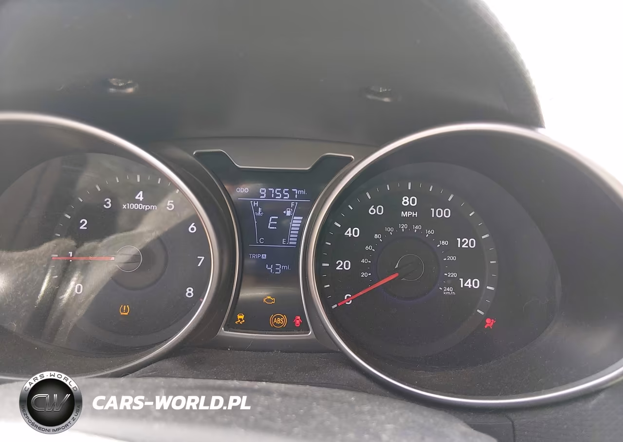 2012 Hyundai Veloster Base W-Gray VIN:KMHTC6AD2CU074425 - 7