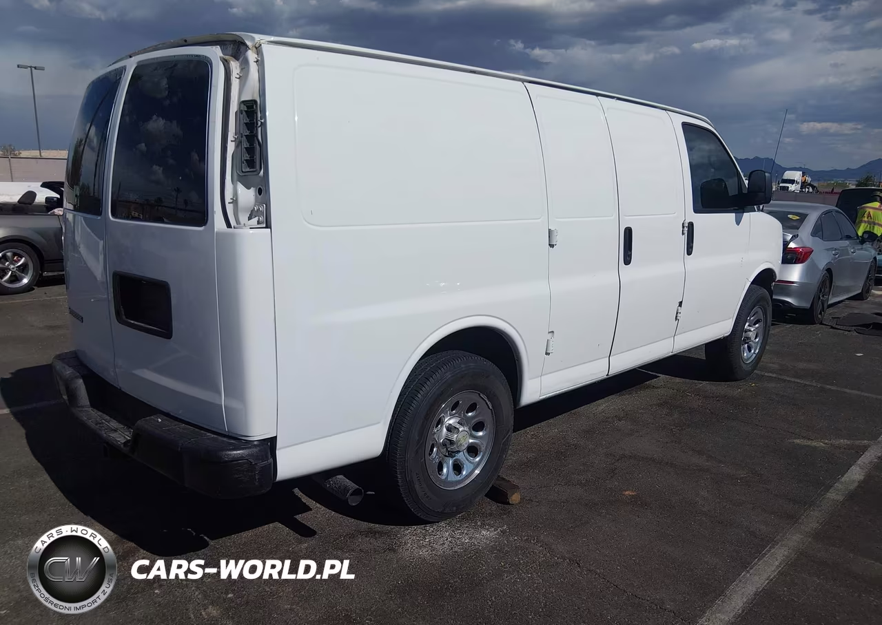 2014 Chevrolet Express 1500 Work Van VIN:1GCSGAFX4E1110310 - 4