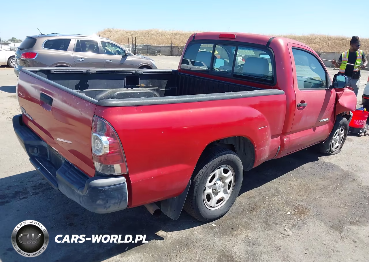 2010 Toyota Tacoma VIN:5TENX4CN5AZ705443 - 4