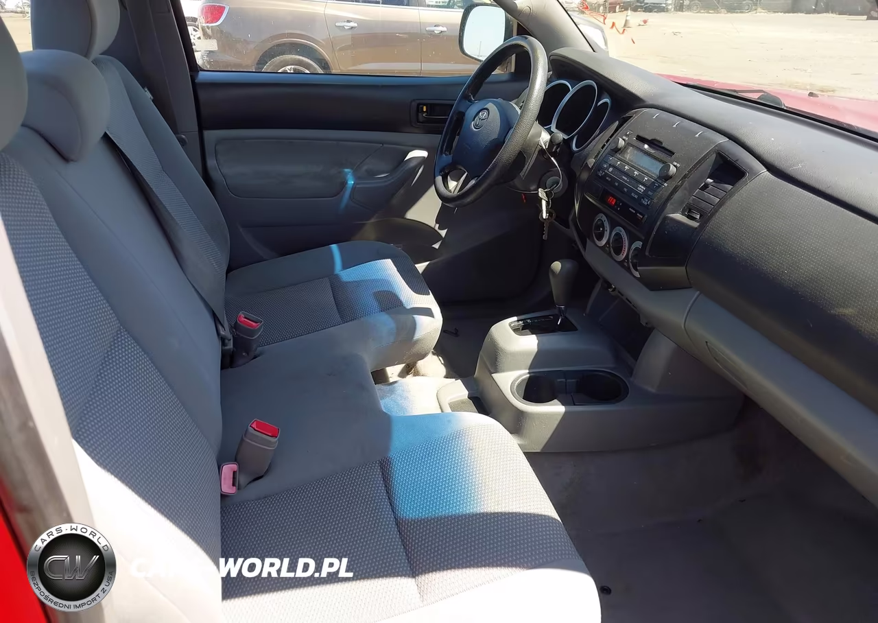 2010 Toyota Tacoma VIN:5TENX4CN5AZ705443 - 5