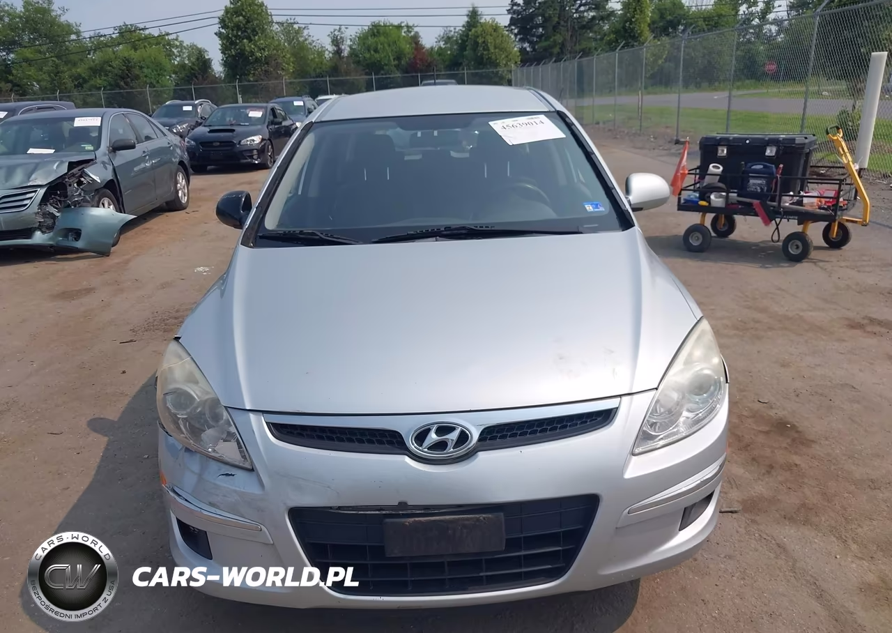 2010 Hyundai Elantra Touring Gls VIN:KMHDB8AE4AU061121 - 12