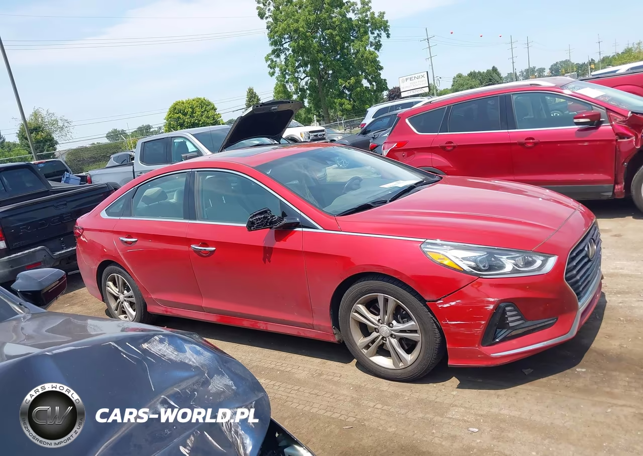 2018 Hyundai Sonata Limited VIN:5NPE34AF4JH656567 - 13
