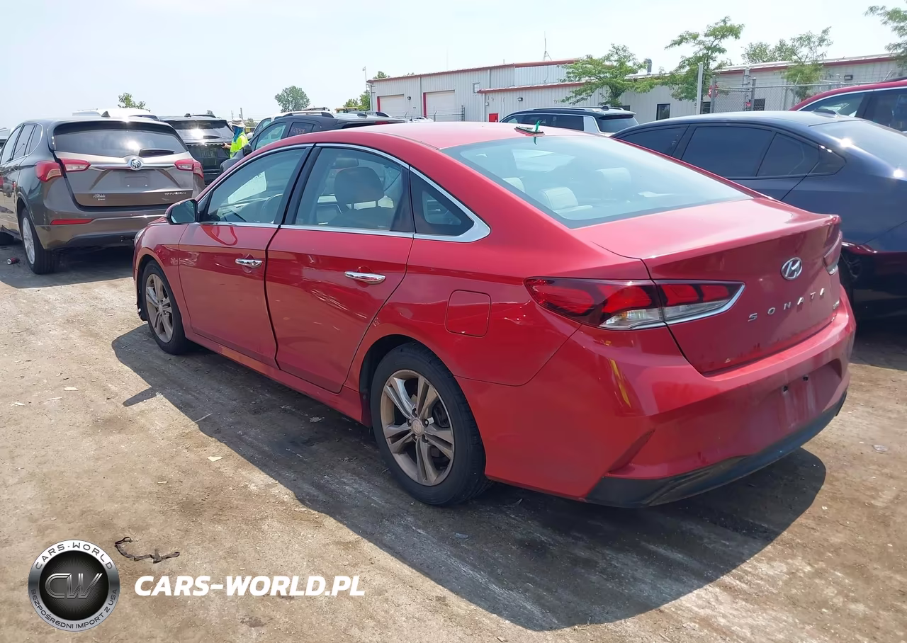 2018 Hyundai Sonata Limited VIN:5NPE34AF4JH656567 - 3