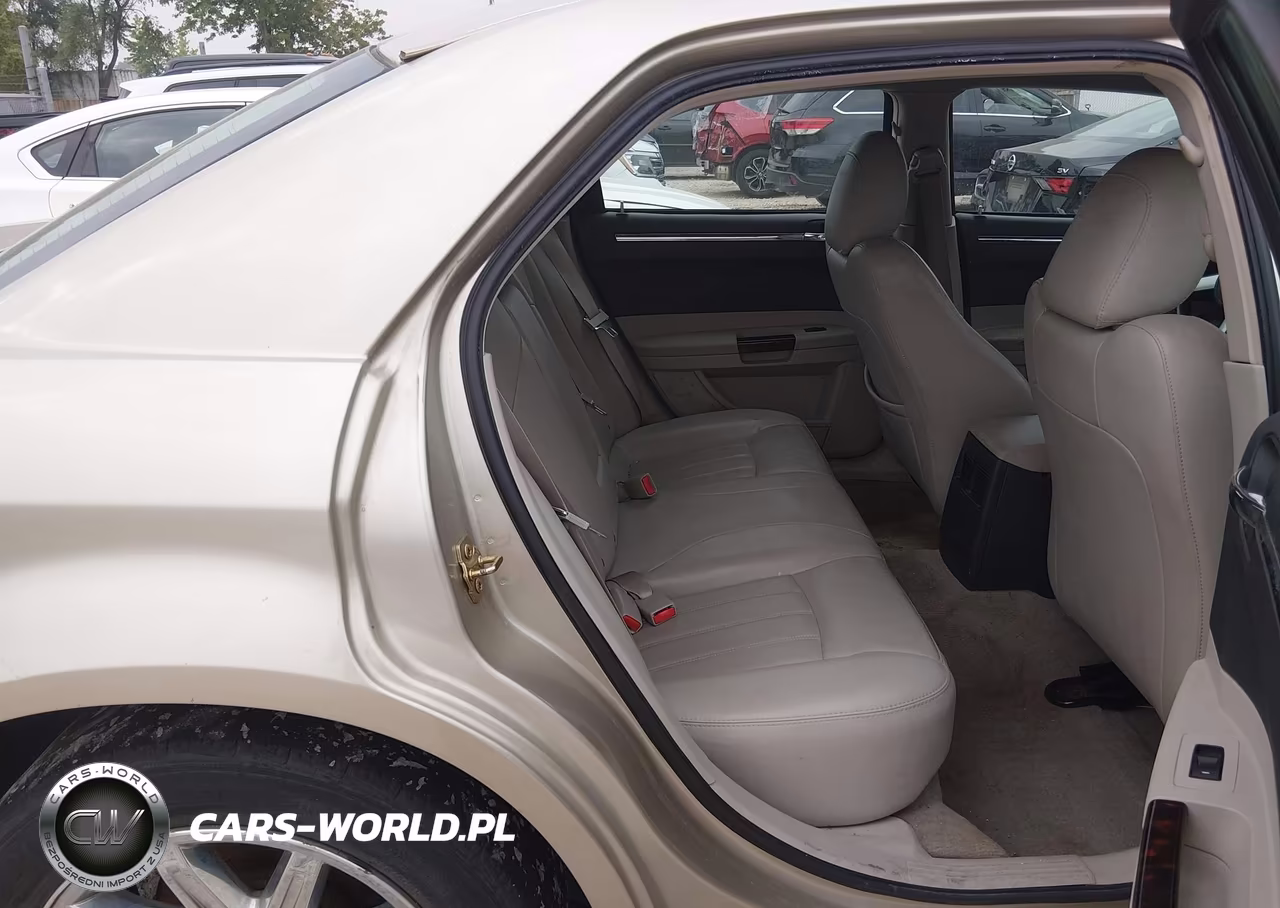 2006 Chrysler 300C VIN:2C3KA63H96H537694 - 8