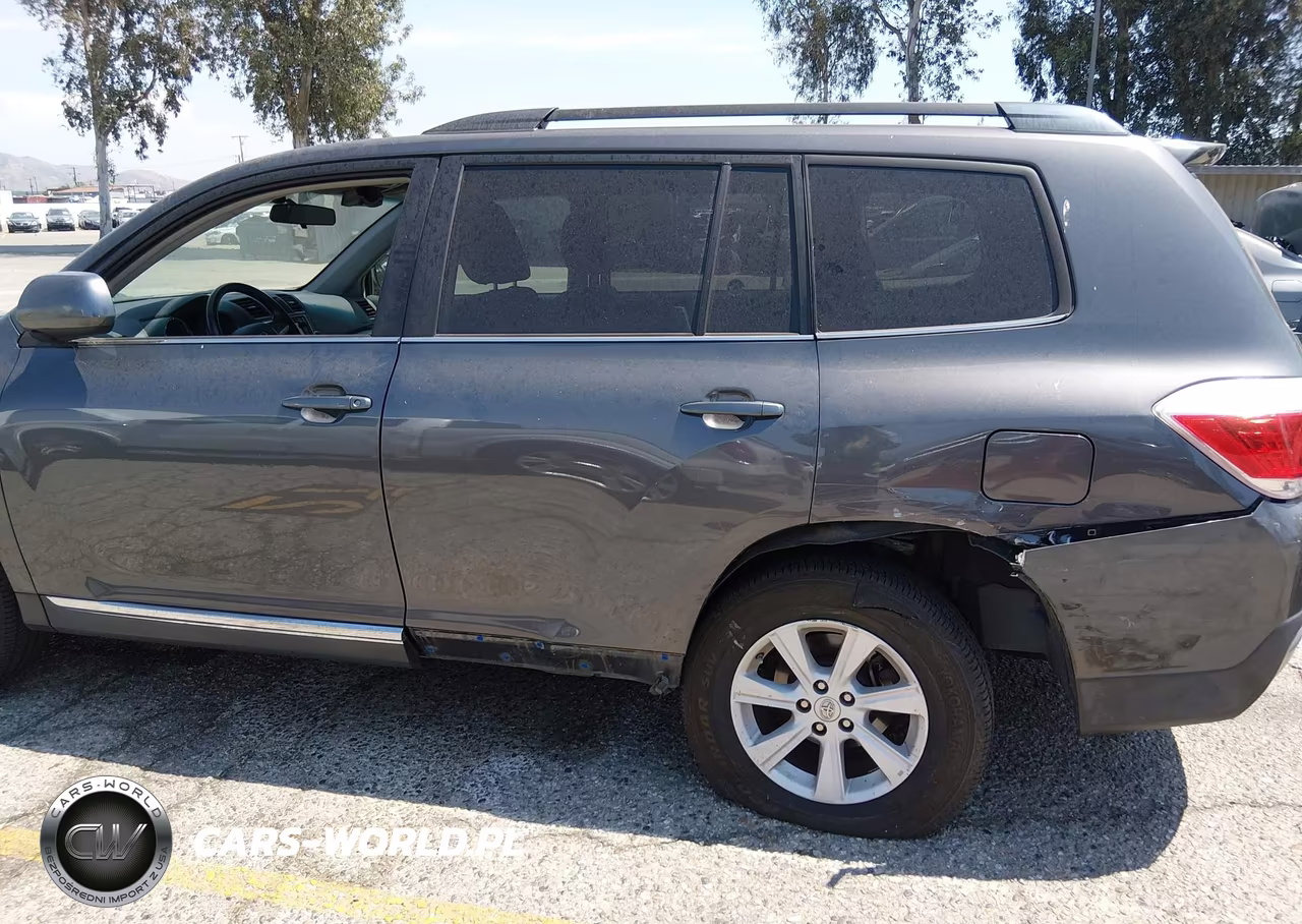 2013 Toyota Highlander Base Plus V6 VIN:5TDZK3EH0DS117131 - 6