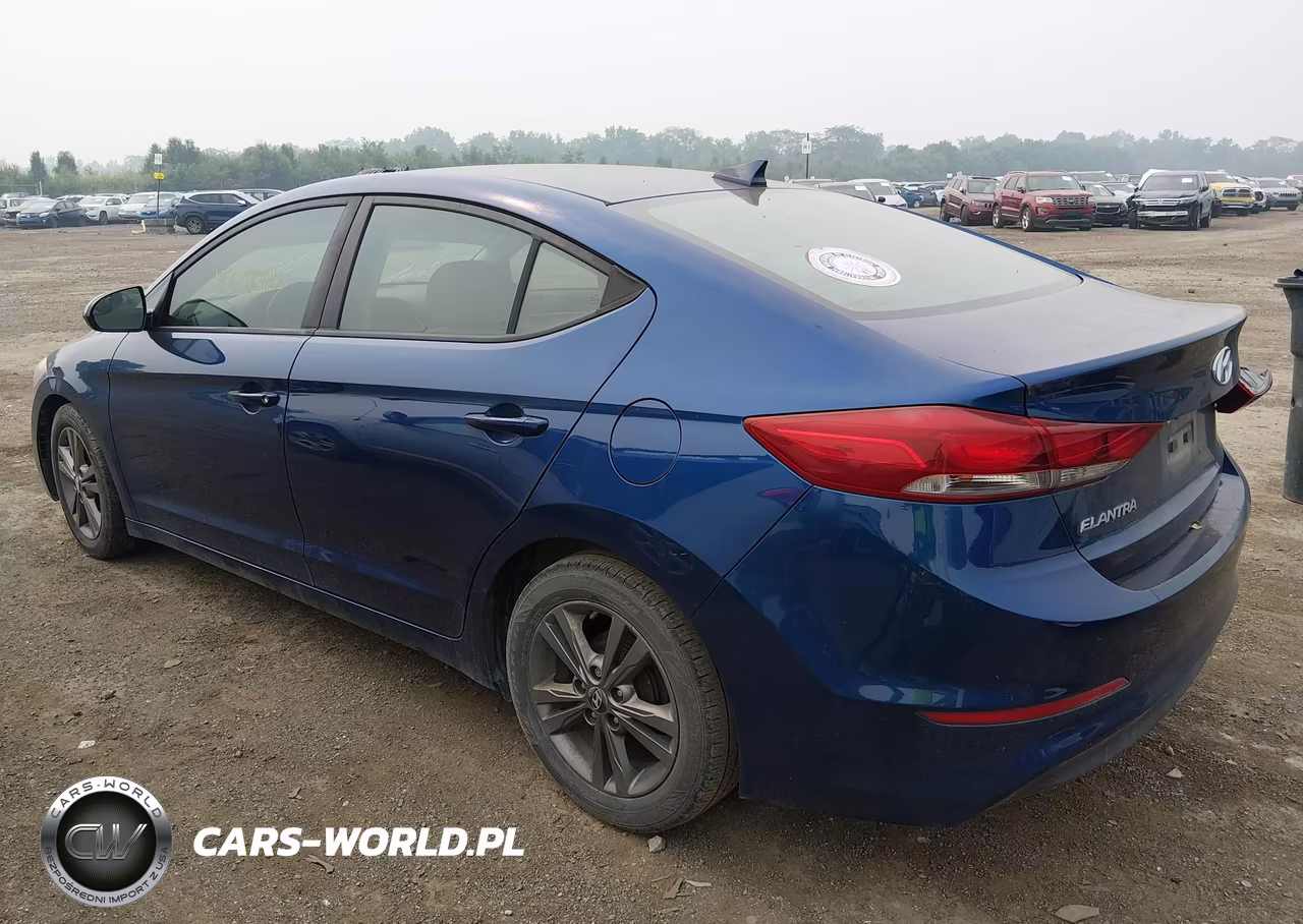 2017 Hyundai Elantra Se VIN:5NPD84LF1HH035257 - 3