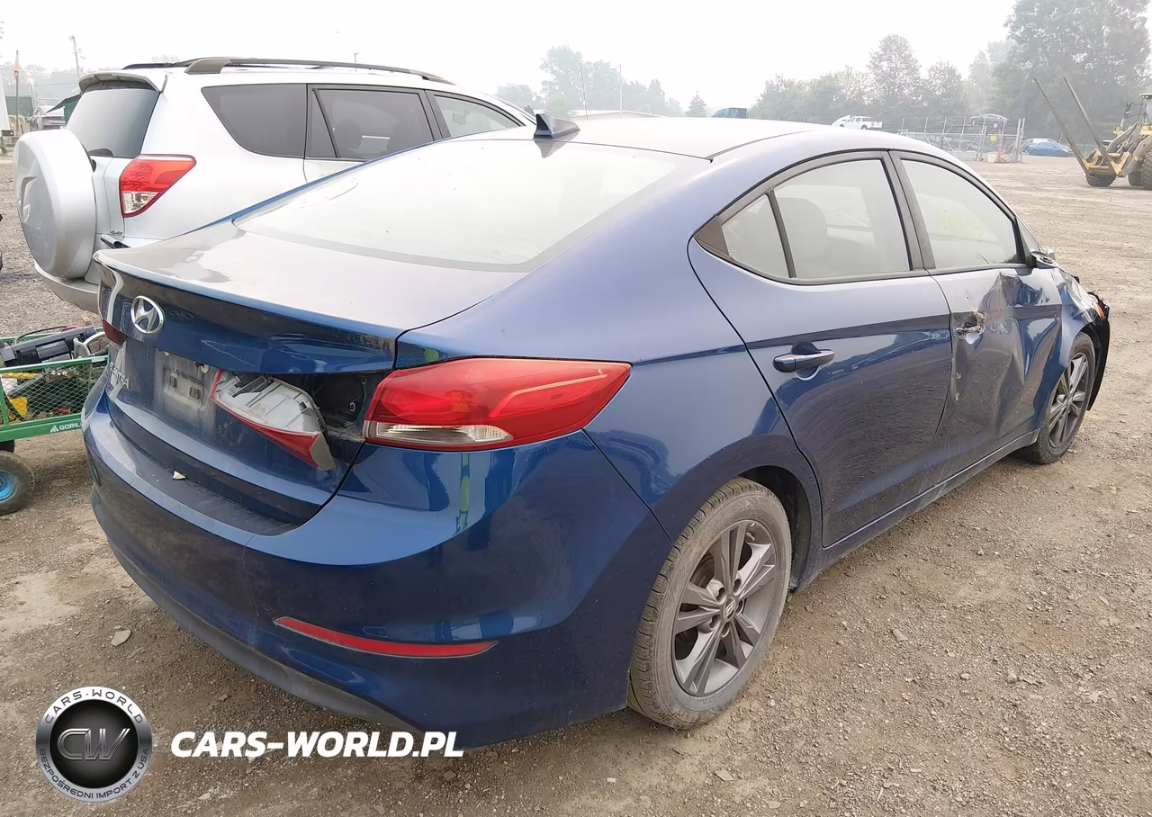 2017 Hyundai Elantra Se VIN:5NPD84LF1HH035257 - 4