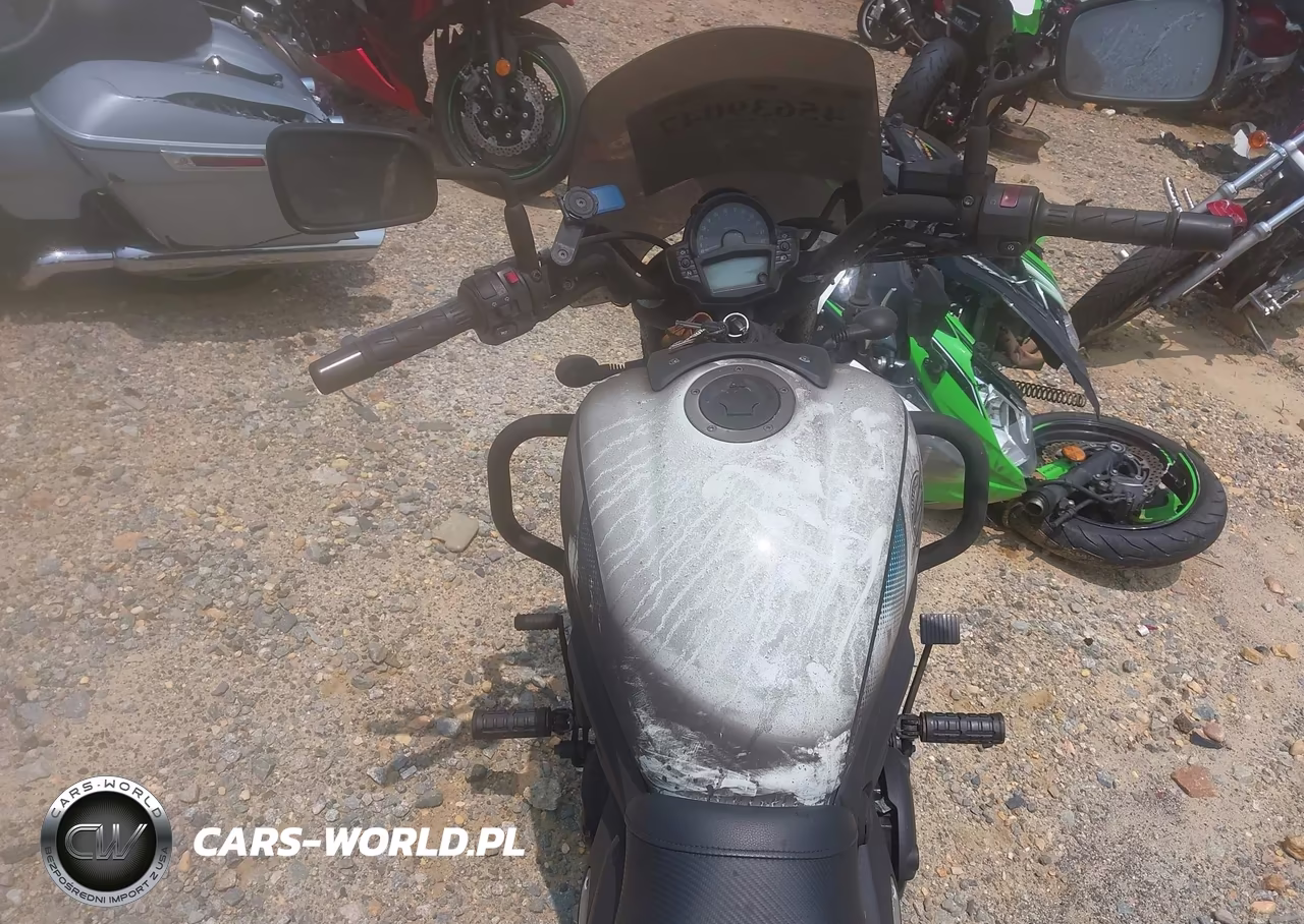2022 Kawasaki En650 C VIN:JKAENEC18NDA05016 - 13