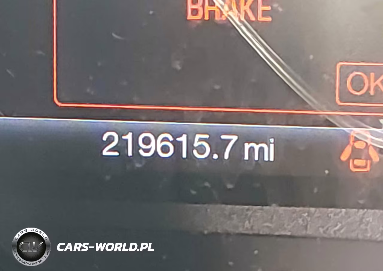 2014 Ford C-Max Hybrid Sel VIN:1FADP5BUXEL503623 - 15