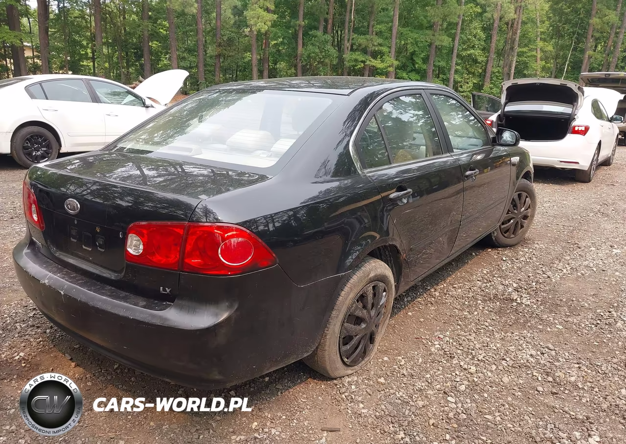 2008 Kia Optima Lx VIN:KNAGE123885255911 - 4