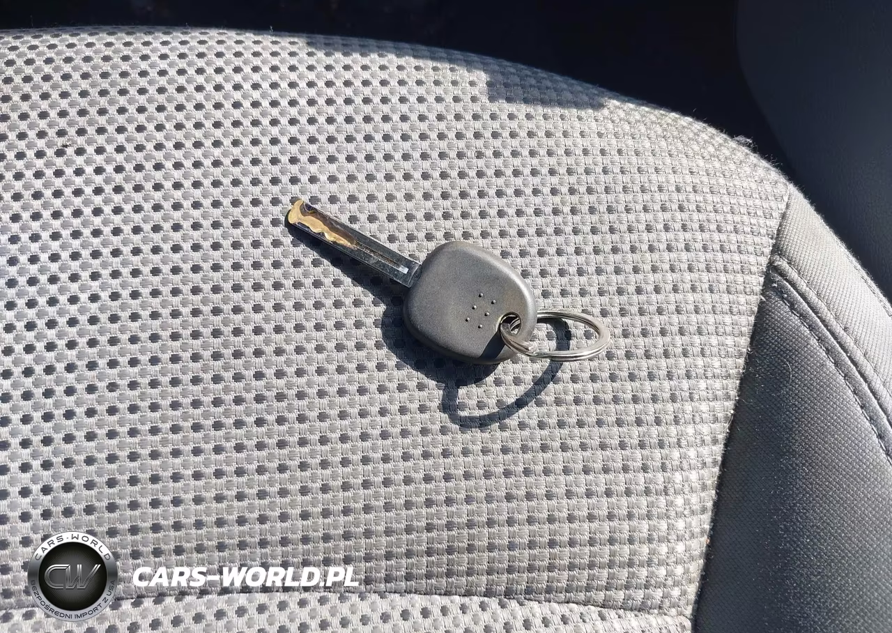 2011 Hyundai Sonata Gls VIN:5NPEB4AC3BH040627 - 11