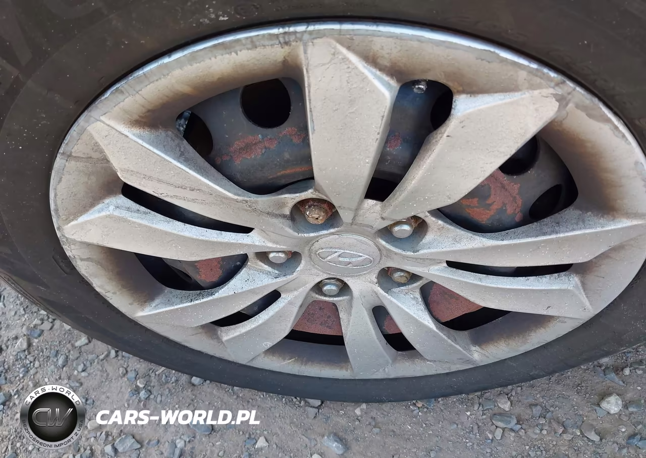 2011 Hyundai Sonata Gls VIN:5NPEB4AC3BH040627 - 12