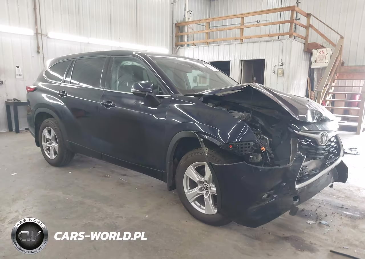 2022 Toyota Highlander Le VIN:5TDBZRBH6NS243760 - 1