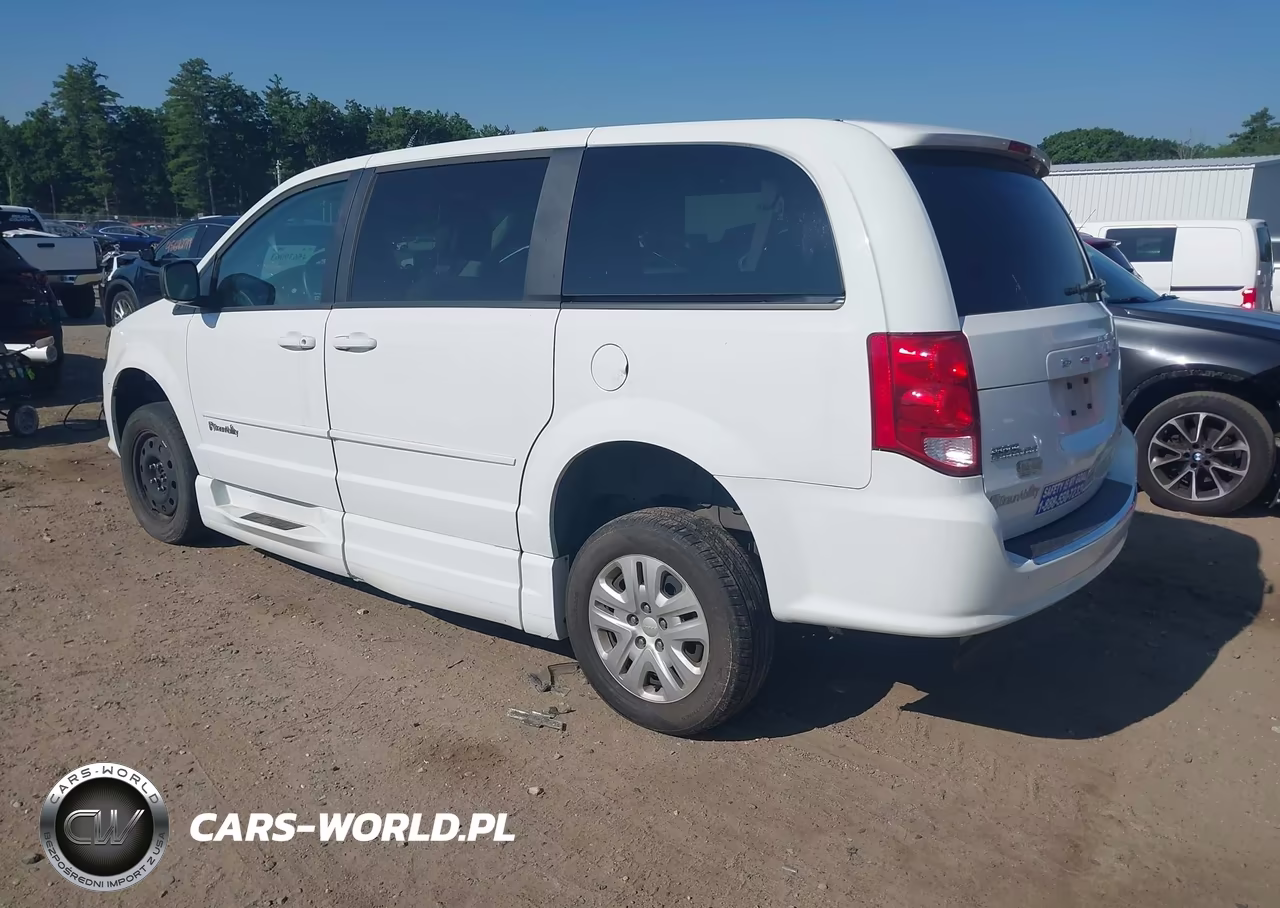 2015 Dodge Grand Caravan Avp-Se VIN:2C4RDGBG3FR686158 - 3