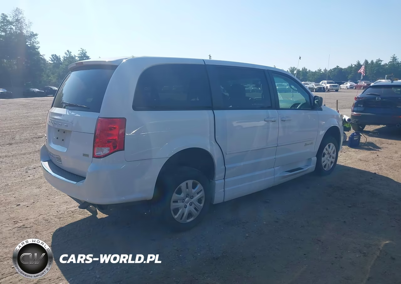 2015 Dodge Grand Caravan Avp-Se VIN:2C4RDGBG3FR686158 - 4