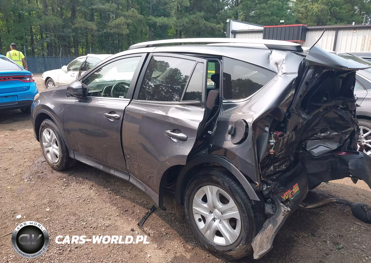 2015 Toyota Rav4 Le VIN:JTMBFREV4FJ015216 - 3
