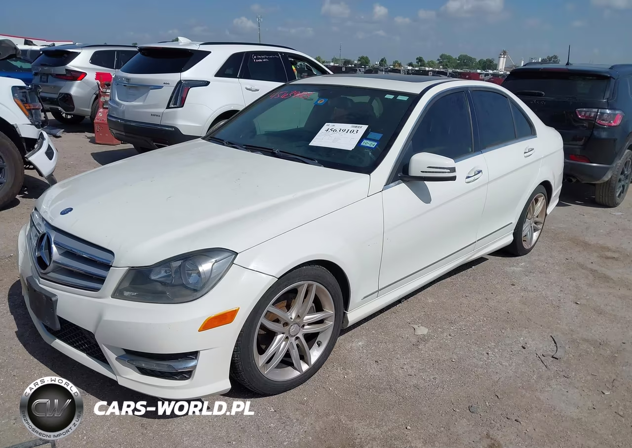 2012 Mercedes-Benz C 300 Sport 4Matic VIN:WDDGF8BB2CR238013 - 2