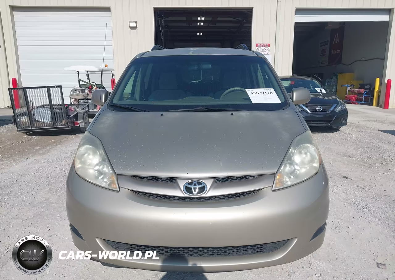 2010 Toyota Sienna Xle VIN:5TDYK4CC0AS318130 - 12