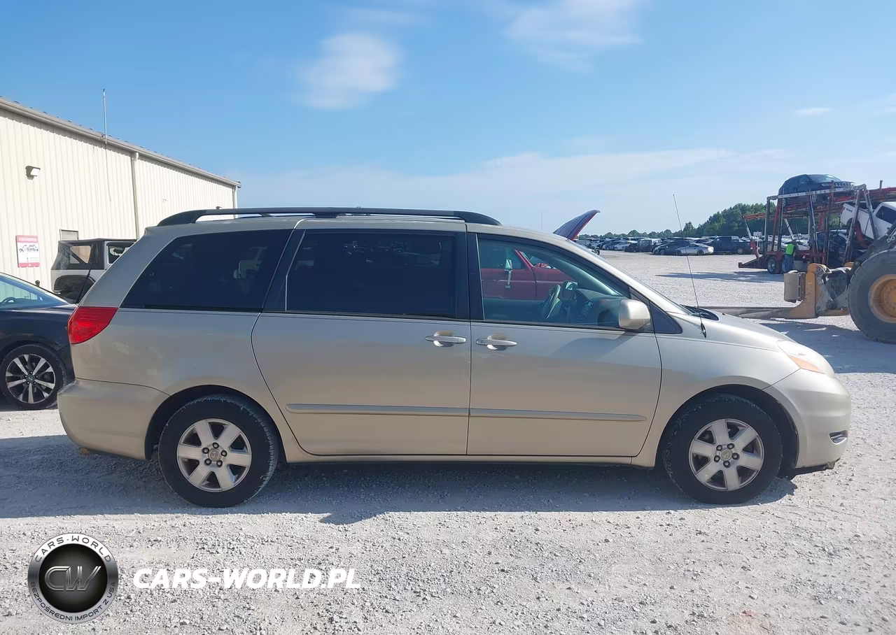 2010 Toyota Sienna Xle VIN:5TDYK4CC0AS318130 - 13
